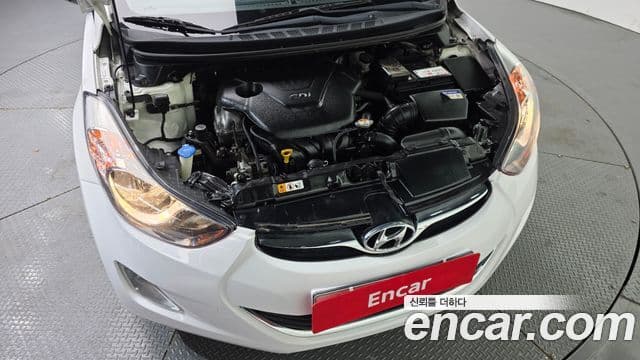 Hyundai Avante MD M16 GDI Avenue, 2013 6