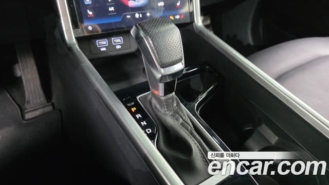 KG모빌리티(SsangYong) Torres T5, 2024 9