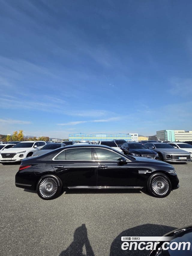 Genesis G90 Luxury, 2020 2