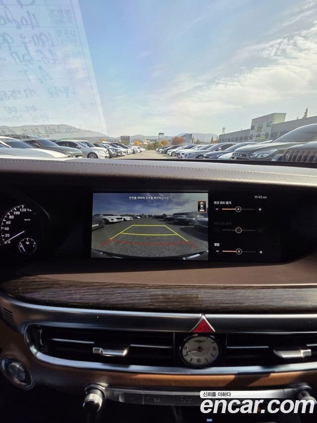 Genesis G90 Luxury, 2020 13