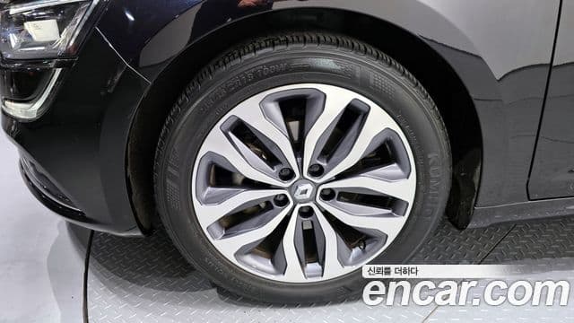 Renault Korea(Samsung) SM6 2.0 LPe LE (для людей с инвалидностью), 2017 все фото