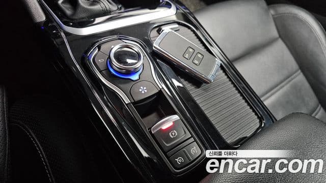 Renault Korea(Samsung) SM6 2.0 LPe LE (для людей с инвалидностью), 2017 19