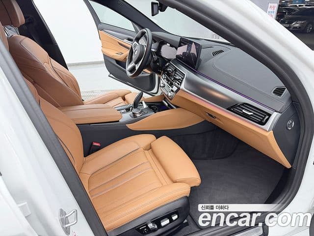 BMW 5시리즈 (G30) 520i M Sport, 2023 12