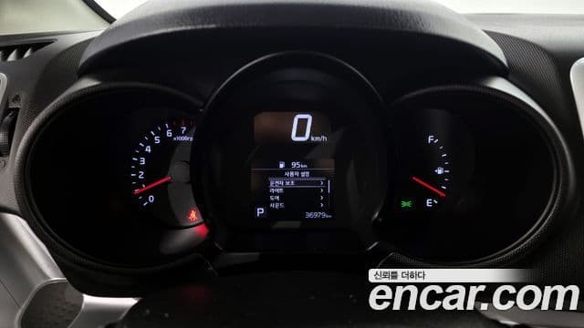 Kia The / новый New Ray Standard, 2022 8