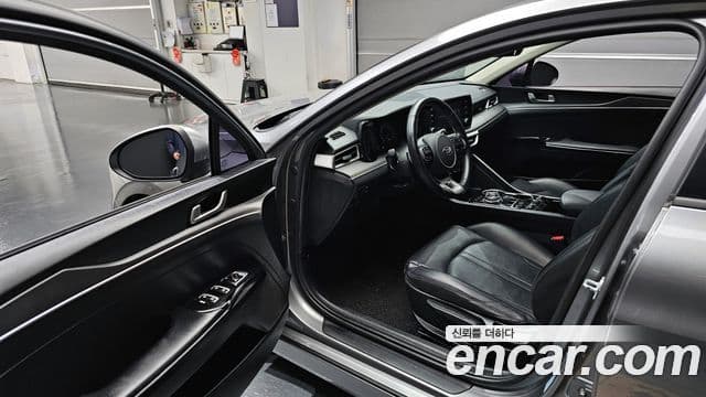 Kia K5 3세대 Standard, 2021 10
