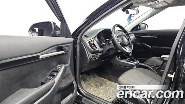 Kia Seltos Trendy, 2023 10