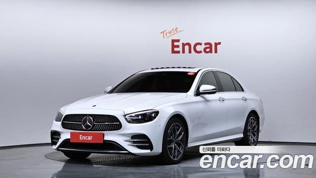 Mercedes-Benz E-класс W213 AMG Line, 2023 1