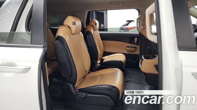 Kia Carnival 4세대 Prestige, 2023 12
