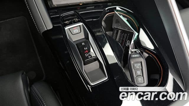 Audi Q5 (80A) 40 TDI Quattro S Line чёрный Edition, 2025 9