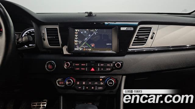 Kia Niro Noblesse, 2018 15