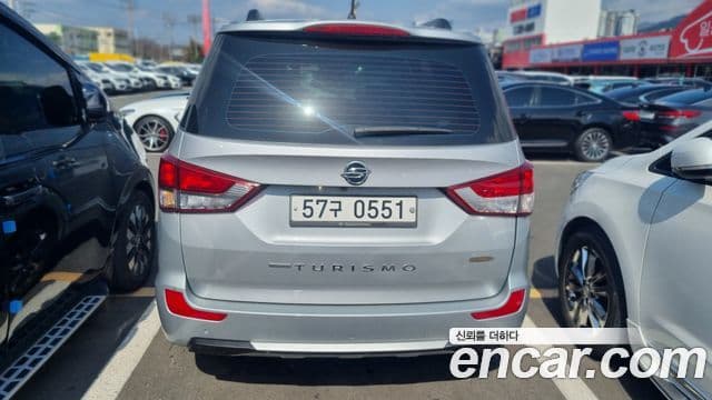 KG모빌리티(SsangYong) Korando 투리스모 4WD TX 9인승, 2016 2