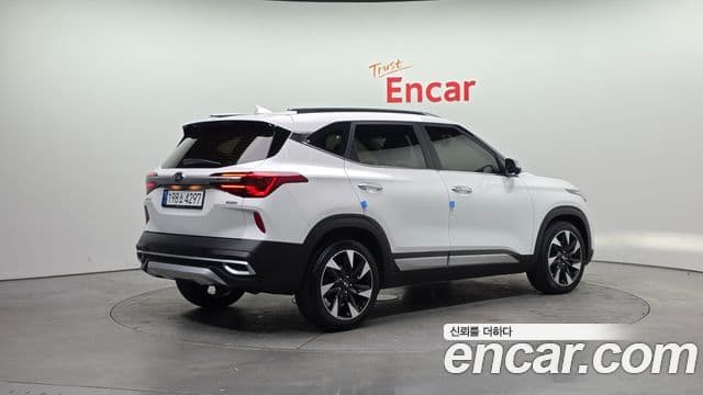 Kia Seltos Signature, 2022 2