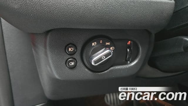 Mini Cooper 클럽맨 2세대, 2021 18