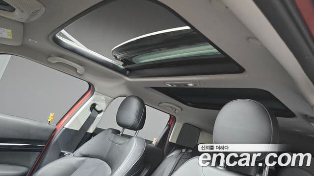 Mini Cooper 클럽맨 2세대, 2021 19