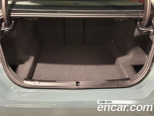 BMW 5시리즈 (G60), 2025 9