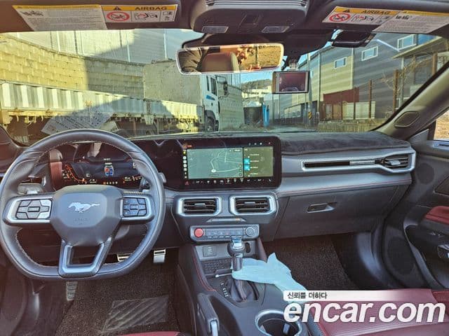 Ford Mustang 7세대 2.3 EcoBoost Premium кабриолет, 2024 8