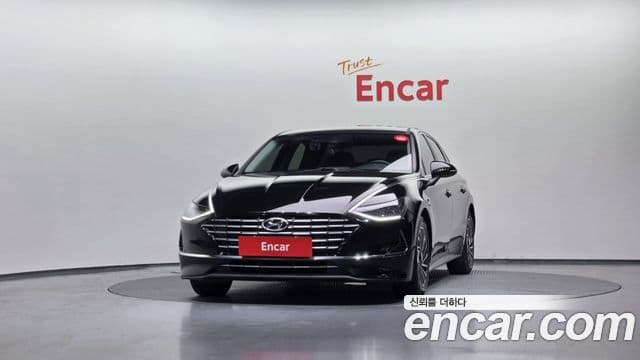 Hyundai Sonata гибрид (DN8) Family, 2020 3