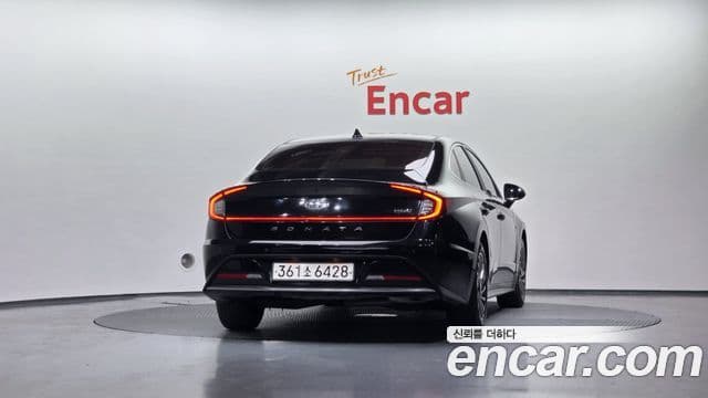 Hyundai Sonata гибрид (DN8) Family, 2020 4