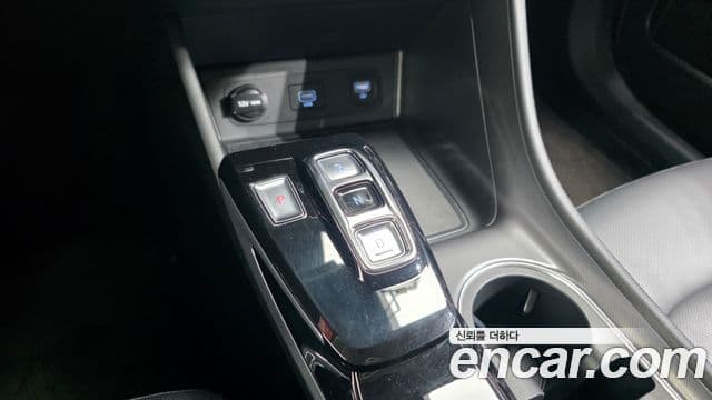 Hyundai Sonata гибрид (DN8) Family, 2020 9