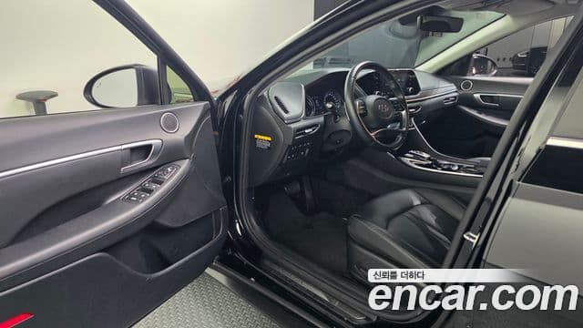 Hyundai Sonata гибрид (DN8) Family, 2020 10