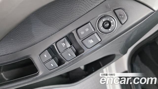 Hyundai Avante MD Luxury, 2012 12