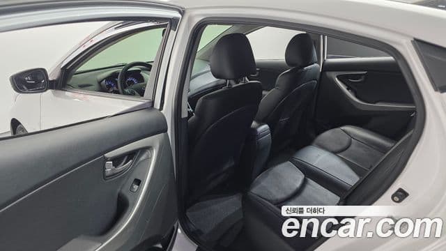 Hyundai Avante MD Luxury, 2012 18