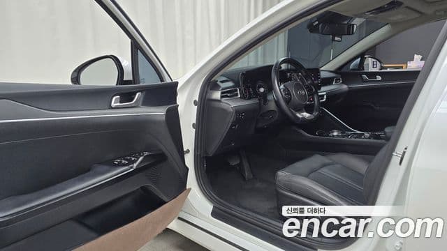 Kia K5 3세대 Prestige, 2020 10