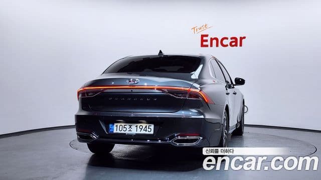 Hyundai The / новый New Grandeur IG Premium Choice, 2021 4