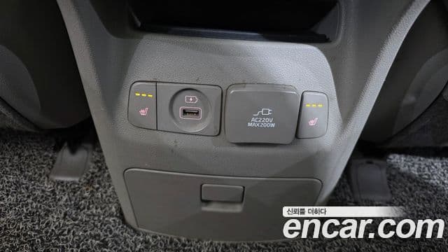 Kia All New Carnival Prestige, 2015 17