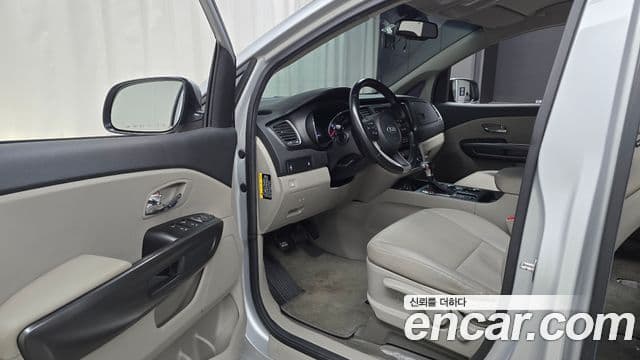 Kia The / новый New Carnival Luxury, 2019 10