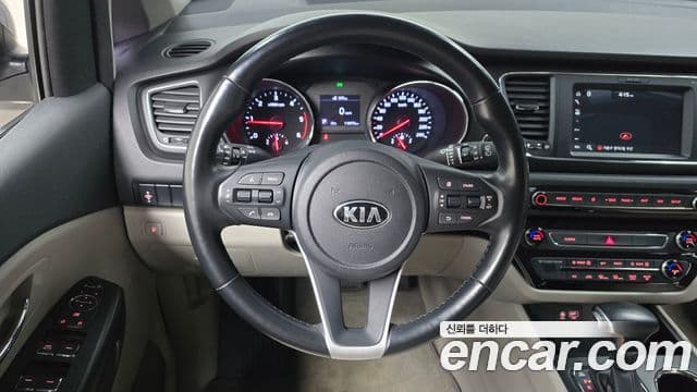 Kia The / новый New Carnival Luxury, 2019 13