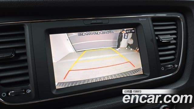 Kia The / новый New Carnival Luxury, 2019 15