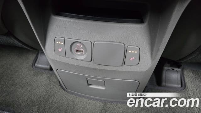 Kia The / новый New Carnival Luxury, 2019 19