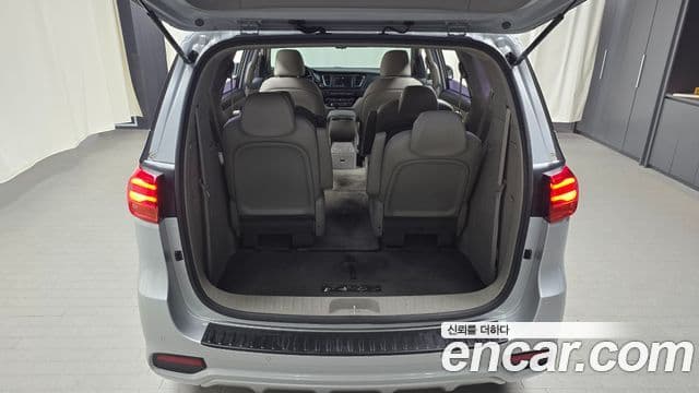 Kia The / новый New Carnival Luxury, 2019 20