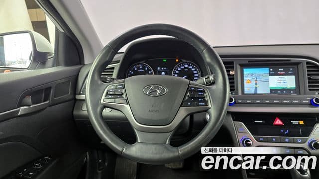 Hyundai Avante AD Modern, 2017 13