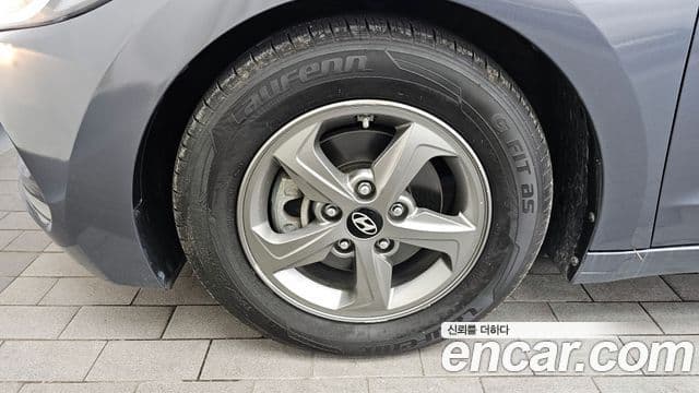 Hyundai Avante AD 1.6 e-VGT Smart, 2017 все фото