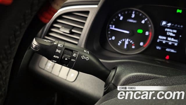 Hyundai Avante AD 1.6 e-VGT Smart, 2017 18