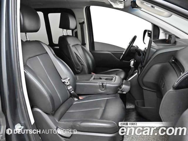 Hyundai Staria Modern, 2022 10