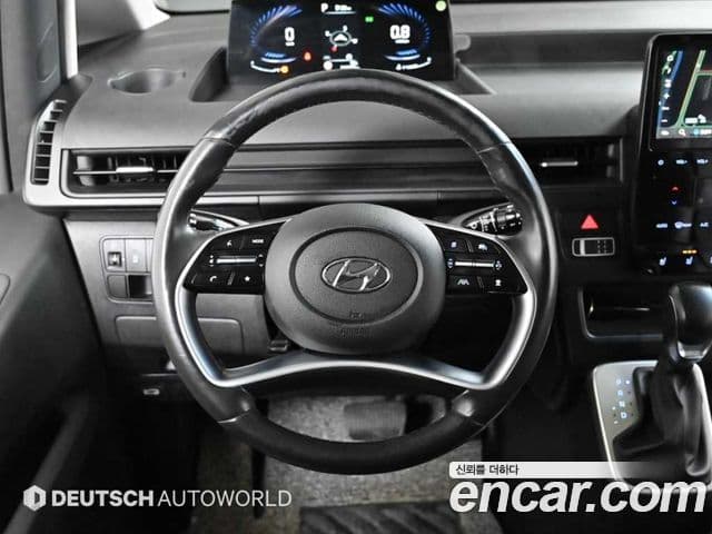 Hyundai Staria Modern, 2022 13