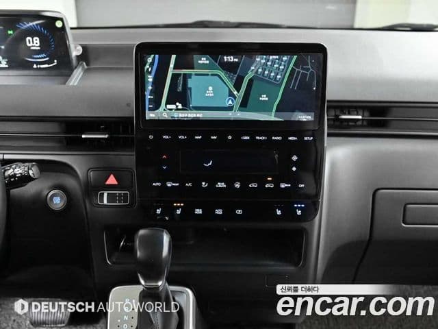 Hyundai Staria Modern, 2022 14