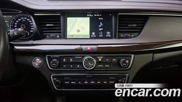 Kia All New K7 Special, 2019 15