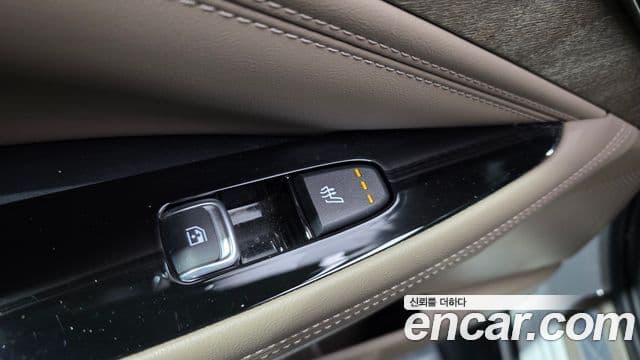 Kia K8 гибрид Noblesse Light, 2023 19