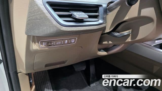 Kia K8 гибрид Noblesse Light, 2023 20