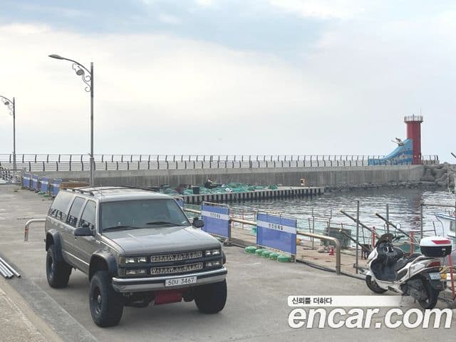 Chevrolet Suburban, 1995 10