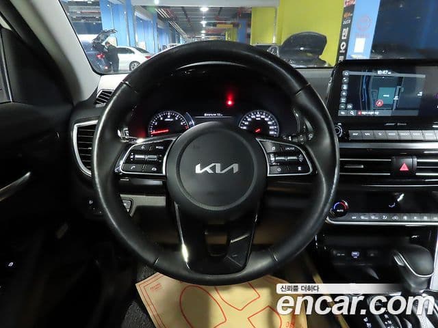 Kia Seltos Signature, 2023 9