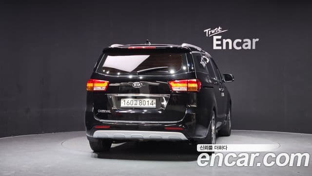 Kia All New Carnival Prestige, 2016 4
