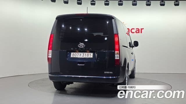 Hyundai Staria Modern, 2022 4