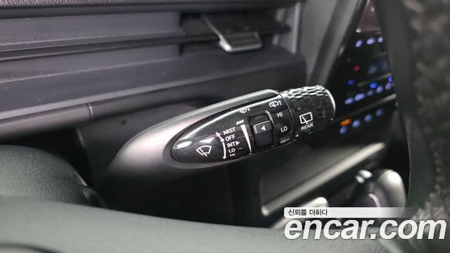 Hyundai Staria Modern, 2022 15