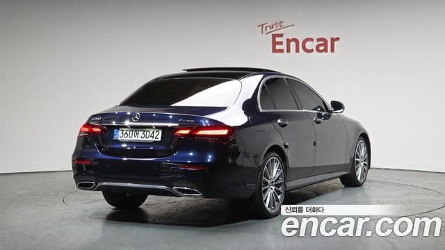 Mercedes-Benz E-класс W213 AMG Line, 2022 2