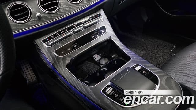 Mercedes-Benz E-класс W213 AMG Line, 2022 17